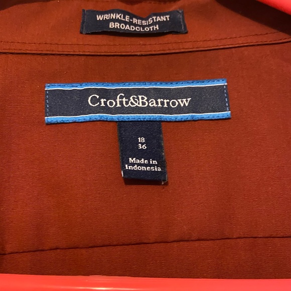 Men’s Button Down - Picture 2 of 2